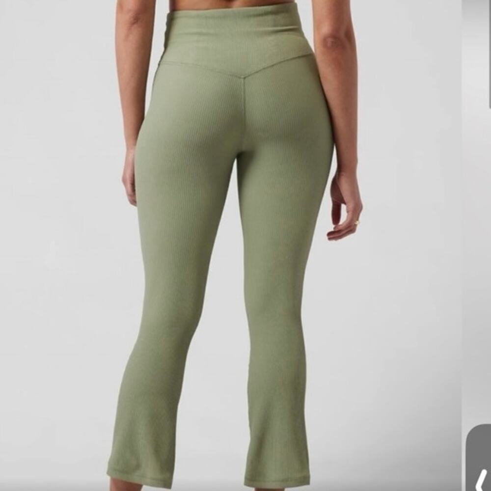 Athleta Elation Rib Crop Flare Legging 3x Sage Green - Picture 3 of 5